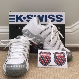 K-Swiss Women's Tennis Shoe
